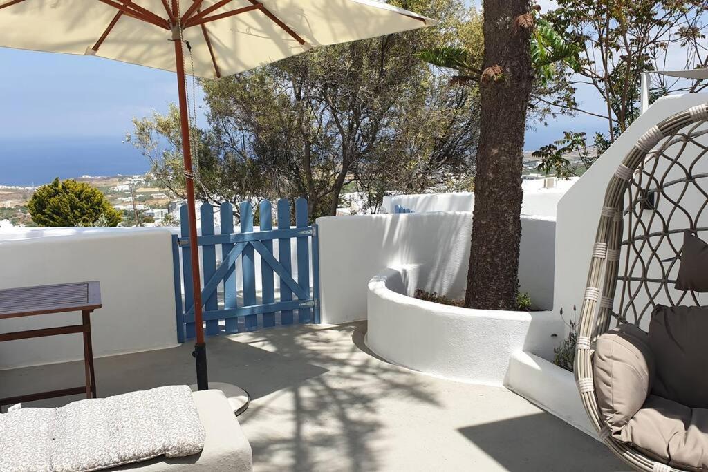 Euphoria Suites & Deluxe Studios Fira  Exteriér fotografie