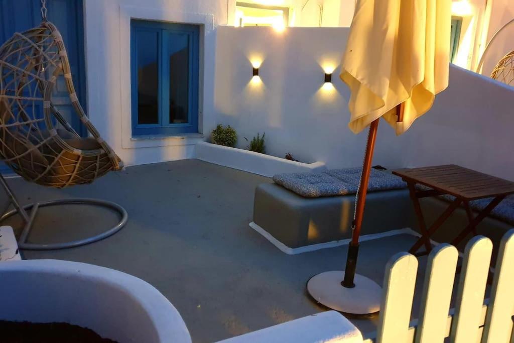 Euphoria Suites & Deluxe Studios Fira  Exteriér fotografie