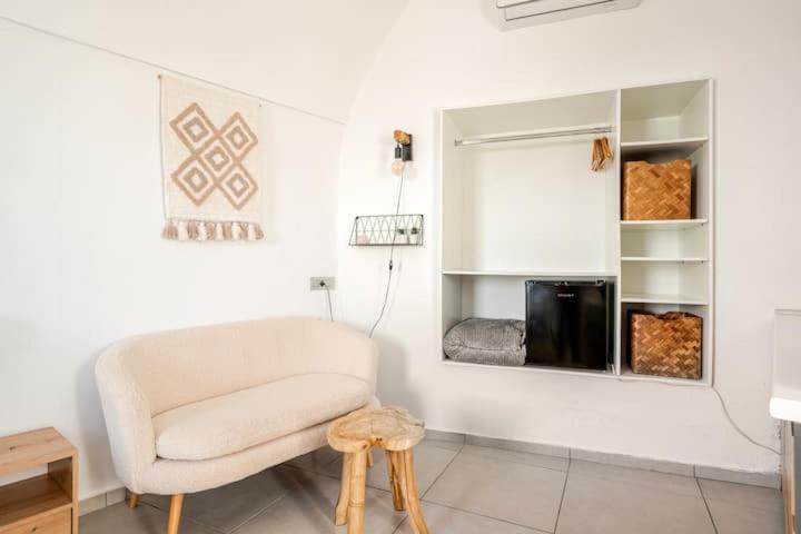 Euphoria Suites & Deluxe Studios Fira  Exteriér fotografie