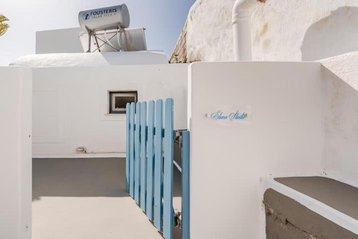 Euphoria Suites & Deluxe Studios Fira  Exteriér fotografie