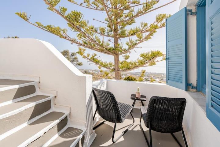 Euphoria Suites & Deluxe Studios Fira  Exteriér fotografie