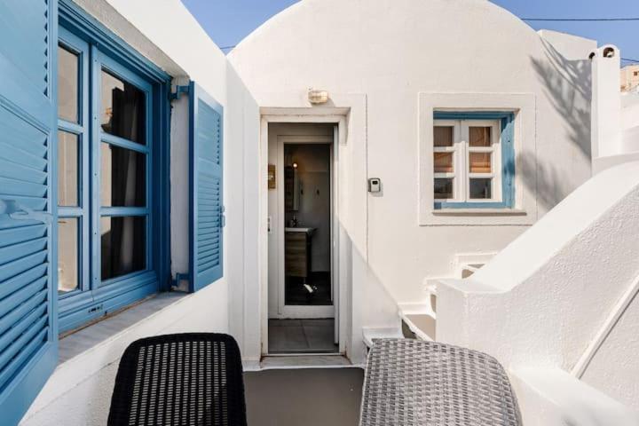 Euphoria Suites & Deluxe Studios Fira  Exteriér fotografie