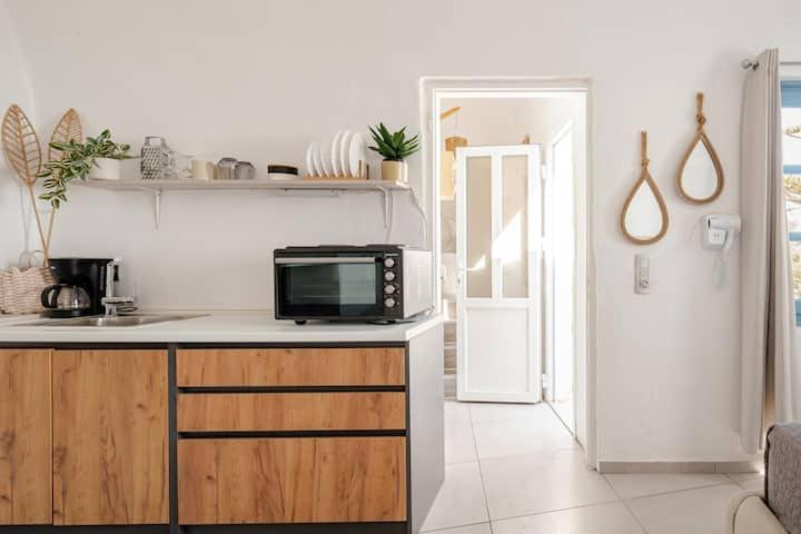 Euphoria Suites & Deluxe Studios Fira  Exteriér fotografie