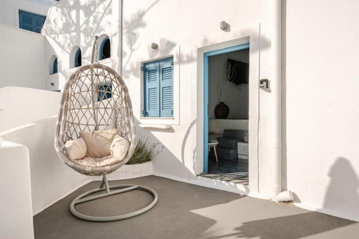 Euphoria Suites & Deluxe Studios Fira  Exteriér fotografie